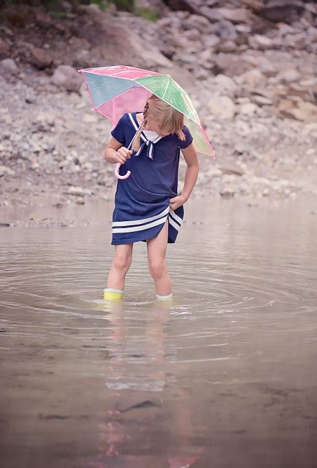 우산 소녀 비
