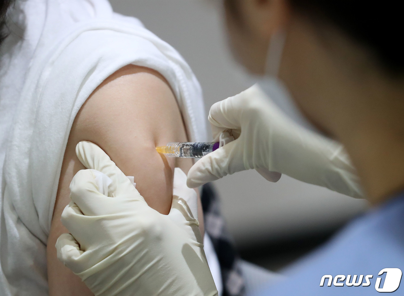 백신부작용누가책임질까…미·영·일은면책요구대부분수용 (1)