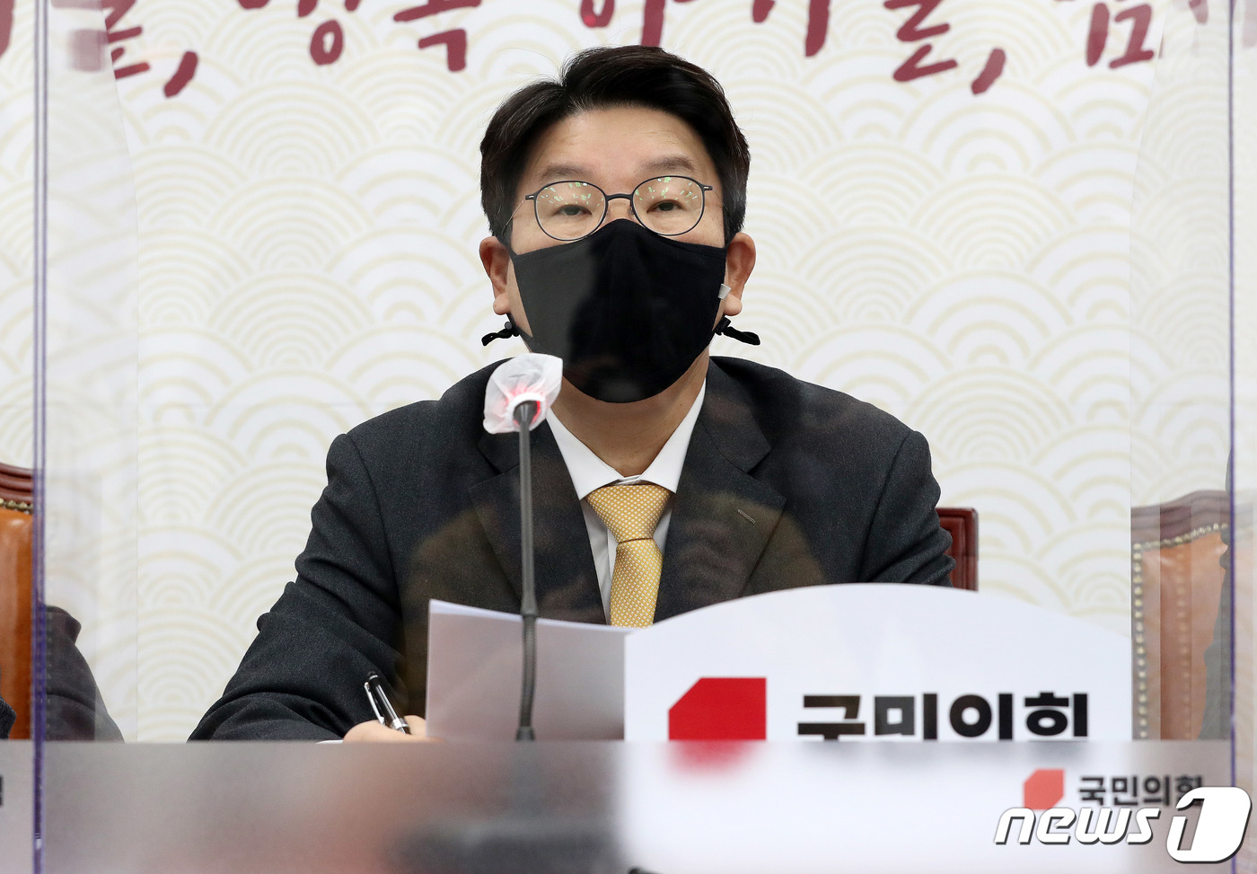 윤석열김종인과손잡고대선출마…권성동그리될것 (1)