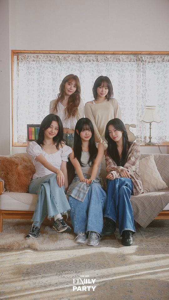르세라핌 공식 인스타그램 이미지