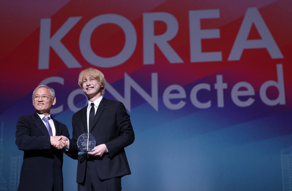 오사카 박람회, 사카구치 켄타로가 한국 관광 명예홍보대사에 위촉 이미지