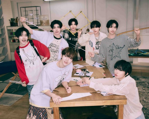 킥플립, 5월 26일 두 번째 미니앨범으로 컴백 이미지