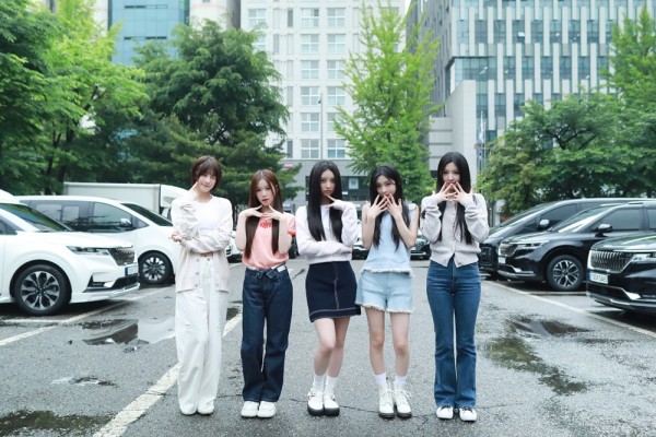 HITGS, 화사한 비주얼로 팬들 사로잡다 이미지