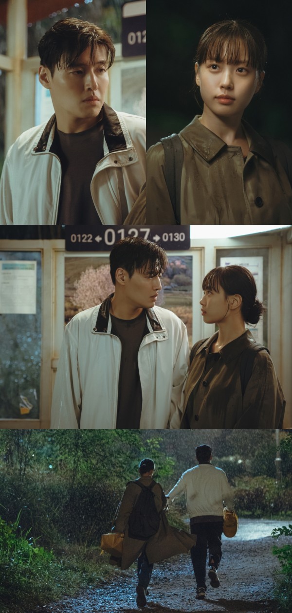 강하늘과 고민시, 비 오는 밤길에서의 깊은 눈맞춤은?  이미지