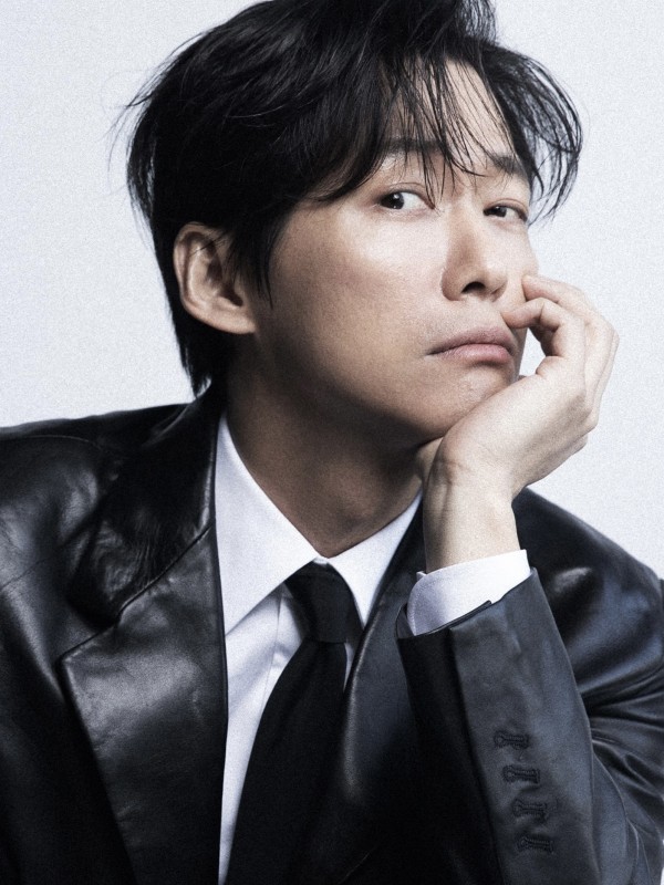 남궁민, 10년 의리의 재계약! 팬심 저격 예고 이미지