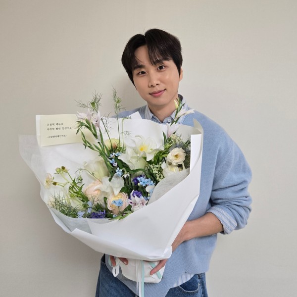 문동혁, "경구 사랑해 주셔서 몸 둘 바 몰라" 진심 어린 감사 이미지