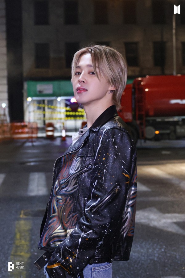 지민, 유나이티드 월드 차트 49주 최장 기록 세워 이미지